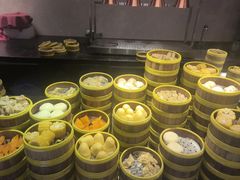 -朗丽兹自助餐厅