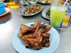 -黄亚华小食店(Jalan Alor)