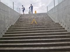 -悬崖咖啡厅
