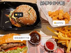 -The Habit Burger Grill 哈比特汉堡(复兴soho店)