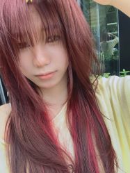 -Tloml salon