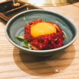 阶梯肉里有一个生拌牛肉 早知道就不单点两份 味道一般