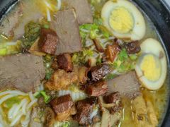 -花溪巷牛肉粉(泉城路店)