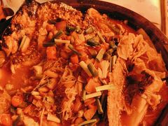 -鸣记脆皮烤鱼·海鲜烤鱼(三八广场店)