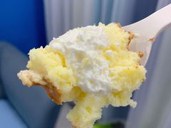 轻芝士蛋糕卷-拢香糕点(万达店)
