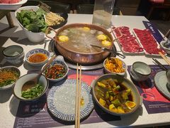 -牛村来人潮汕牛肉火锅(西单店)