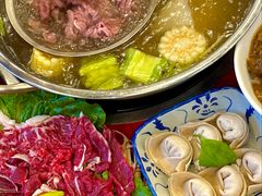 -潮汕·草根牛肉档(上海荟聚城市集市店)