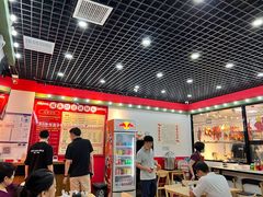 大堂-瑞霖·隆江猪脚饭