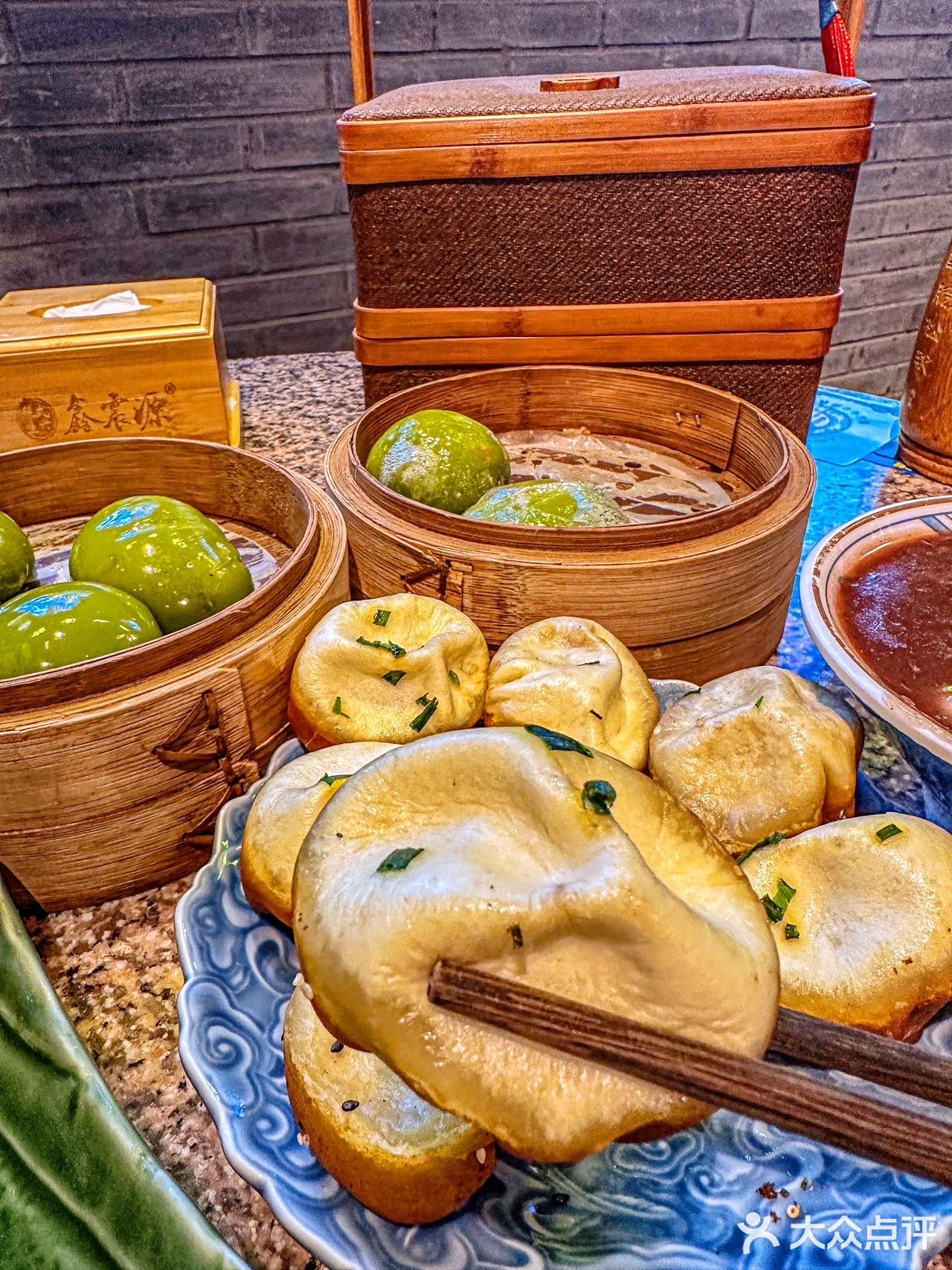 时令佳品青团 在苏州山塘街吃上这一口香甜🥢