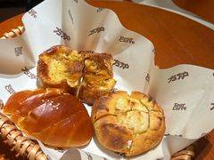 -方炉·天然食材面包店(青秀店)