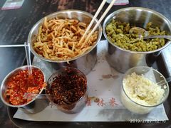 -莫老爷·正宗桂林米粉(南油店)