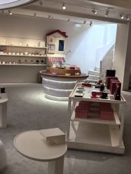 -SALON DE VANHADA