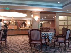 -月亮河温泉度假酒店