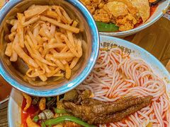 -螺小胖柳州螺蛳粉(钟楼总店)