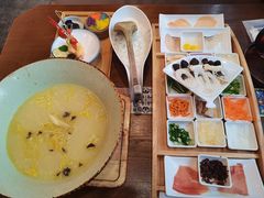 -芸南道·过桥米线(昆明老街旗舰店)