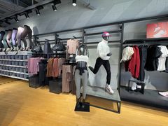 -NIKE品牌体验店(北京蓝色港湾店)