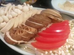 -狼爱上羊音乐火锅