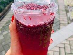 -奈雪的茶(湖滨银泰in77C区PRO店)