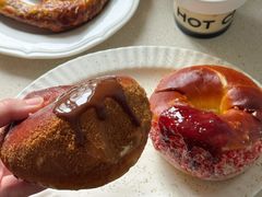 -HOT CRUSH趁热集合·现烤面包(环球港店)