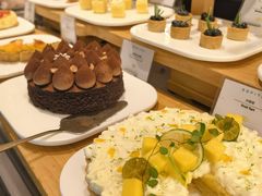 -圣丰索菲特·2 On 988 Café 自助餐厅