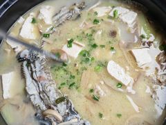 -土砂锅生态山庄·非遗砂锅雅鱼