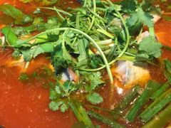 -野山舂·贵州现舂酸汤火锅(鸿通城店)