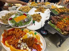 -鹤鸣嘉印象饭店(东市场小区店)