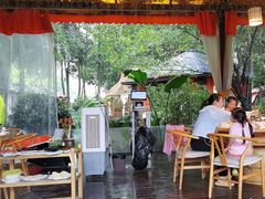 -二荆条·蜀鲜汇城市森林火锅