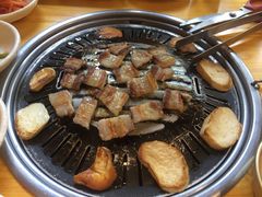 烤五花肉-釜山港炭火烤肉(敦和店)