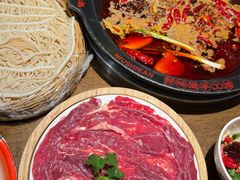 -牛市坎火锅(建设路店)