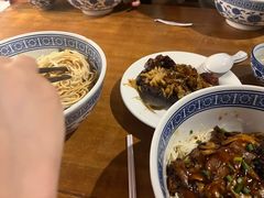 -沪西老弄堂面馆(定西路店)