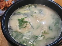 牛肉饺子-神仙雪浓汤(弘大店)