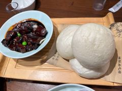 酒酿馒头配红烧肉-四灶儿·2005地道杭帮菜(杭州鼓楼1店)