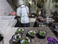 -正宗杨记普洱酸醋米线(总店)