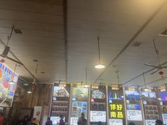 -冶建镜子·老南昌大排档·江西虾王(总店)