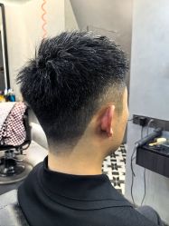 -老肖男士理发店
