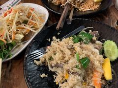 -Show Neua Thai Street Food