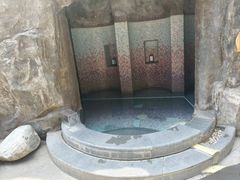 -裕龙汤泉