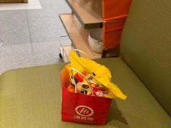 -海底捞火锅(太阳宫凯德mall店)