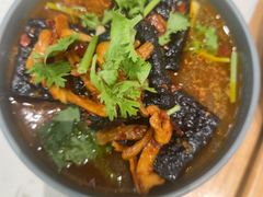 -百春原湖南牛肉粉(百联世纪店)