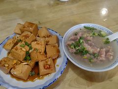 -烂厅下牛肉汤