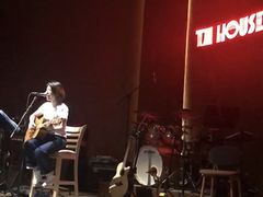 -TZ House音乐现场(来福士中心店)