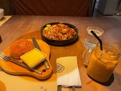 -来龙里 精致 东南亚餐室(万象城店)