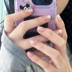 -FuFu美甲美睫
