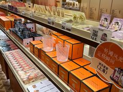 -沪上阿姨·臻选茶饮(上海环球港店)
