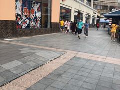 -NIKE上海青浦优选体验店