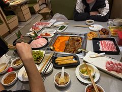 -海底捞火锅(新松江路生日主题店)