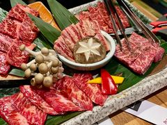 -炼火烤肉店