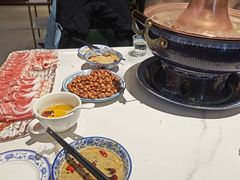 -一只羊·铜锅涮羊肉烧烤