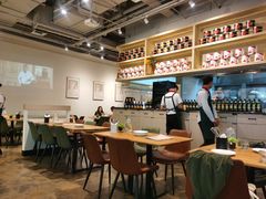大堂-新贝乐意大利餐厅(镇江苏宁广场店)